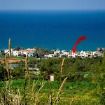 Villa Elena In *